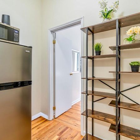 2 Bedroom Hidden Upscale Oasis New York Eksteriør bilde